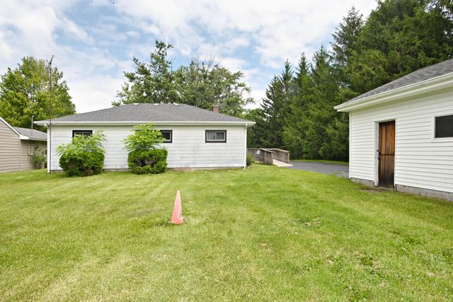84 W 850 N, Valparaiso, IN 46385