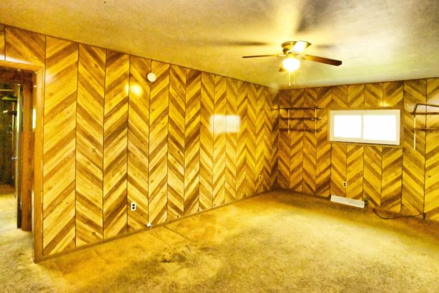 84 W 850 N, Valparaiso, IN 46385