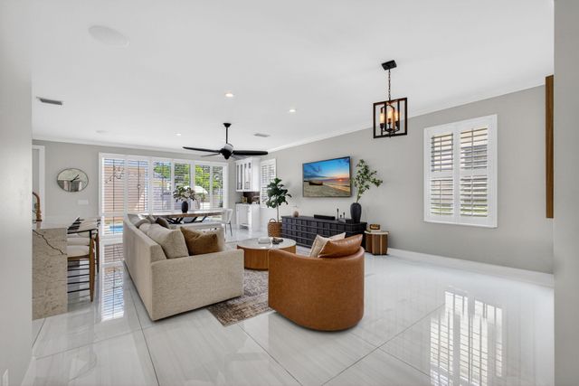 111 Honeysuckle Drive, Jupiter, FL 33458