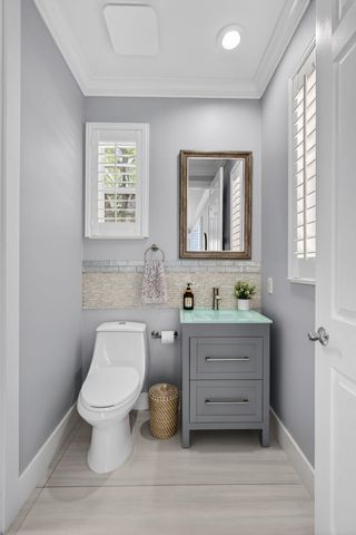 111 Honeysuckle Drive, Jupiter, FL 33458