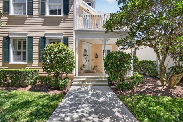 111 Honeysuckle Drive, Jupiter, FL 33458