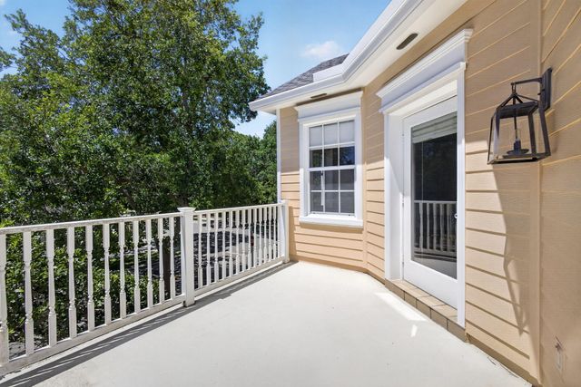 111 Honeysuckle Drive, Jupiter, FL 33458