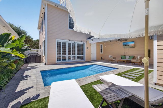 111 Honeysuckle Drive, Jupiter, FL 33458