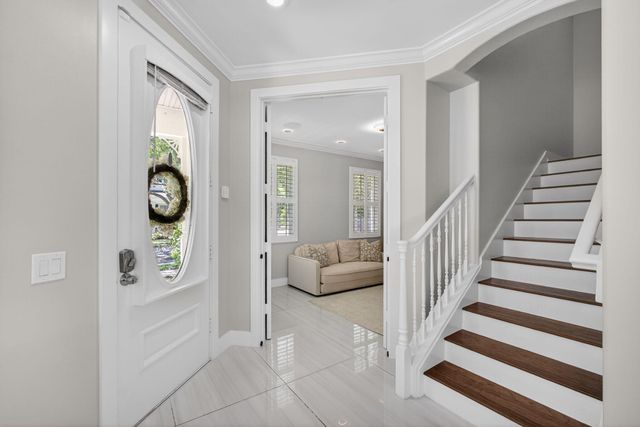 111 Honeysuckle Drive, Jupiter, FL 33458