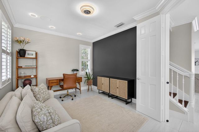 111 Honeysuckle Drive, Jupiter, FL 33458