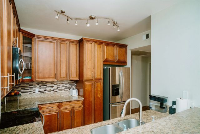 18638 Caminito Cantilena 272, San Diego, CA 92128
