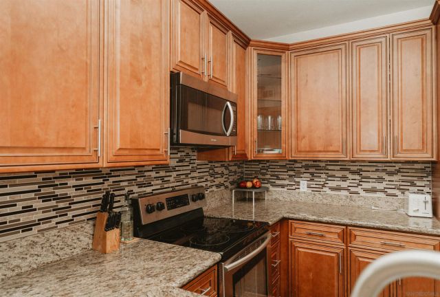 18638 Caminito Cantilena 272, San Diego, CA 92128