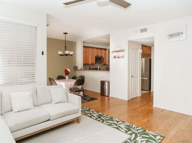 18638 Caminito Cantilena 272, San Diego, CA 92128