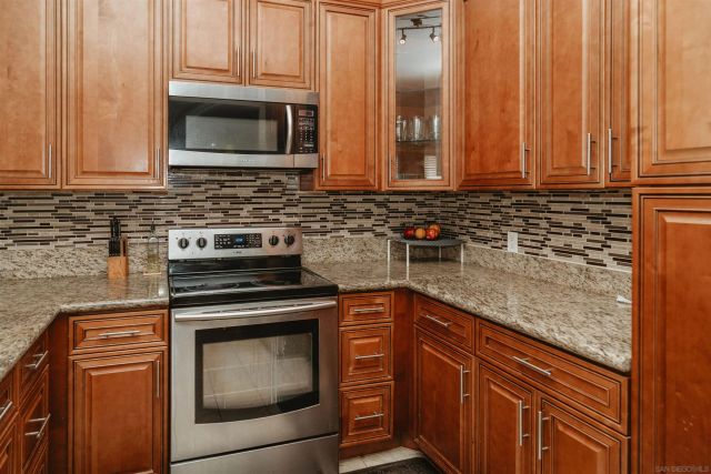 18638 Caminito Cantilena 272, San Diego, CA 92128