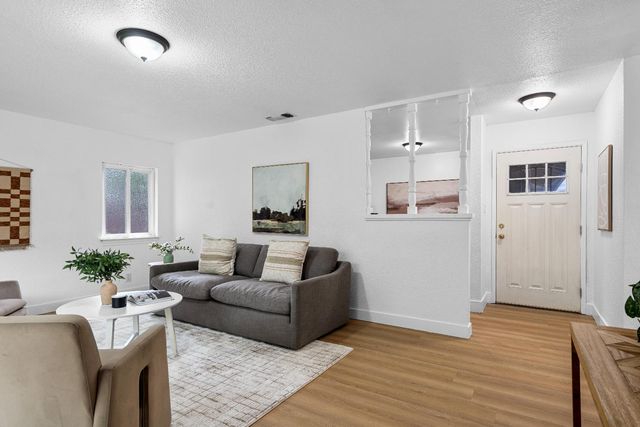 10758 Oakton Way, Rancho Cordova, CA 95670