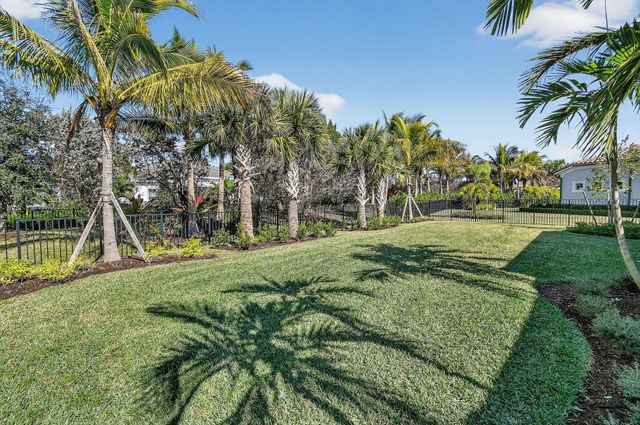 10803 Stellar Circle, Palm Beach Gardens, FL 33412