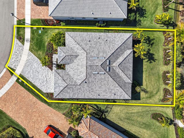 10803 Stellar Circle, Palm Beach Gardens, FL 33412