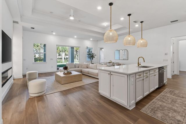 10803 Stellar Circle, Palm Beach Gardens, FL 33412