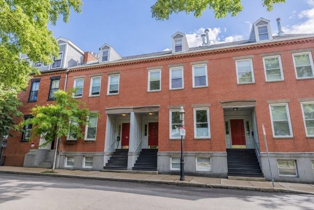 90 Washington St B, Boston, MA 02129