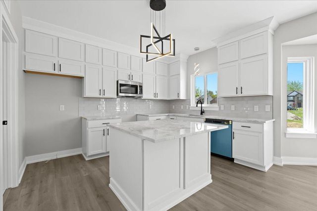 36135 Parkdale Street 5, Livonia City, MI 48150