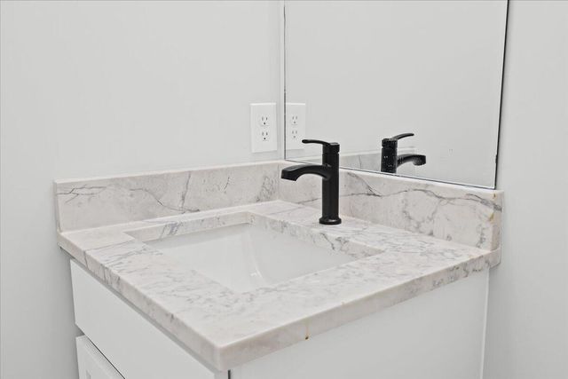 36135 Parkdale Street 5, Livonia City, MI 48150