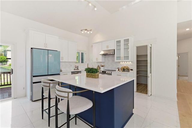 14322 Reeder Street, Overland Park, KS 66221