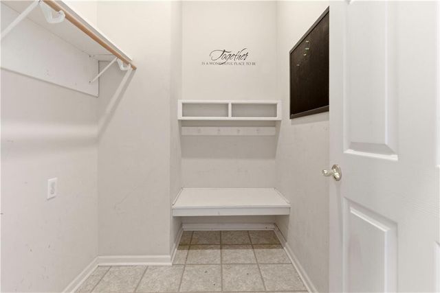 14322 Reeder Street, Overland Park, KS 66221