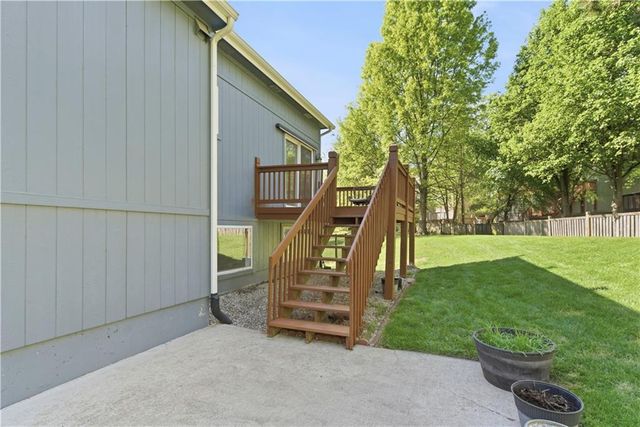 14322 Reeder Street, Overland Park, KS 66221