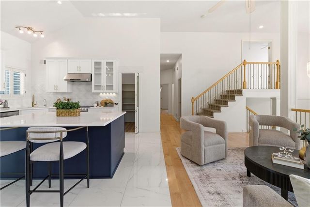 14322 Reeder Street, Overland Park, KS 66221