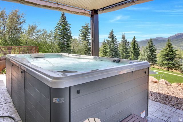 5393 E 3850 N, Eden, UT 84310