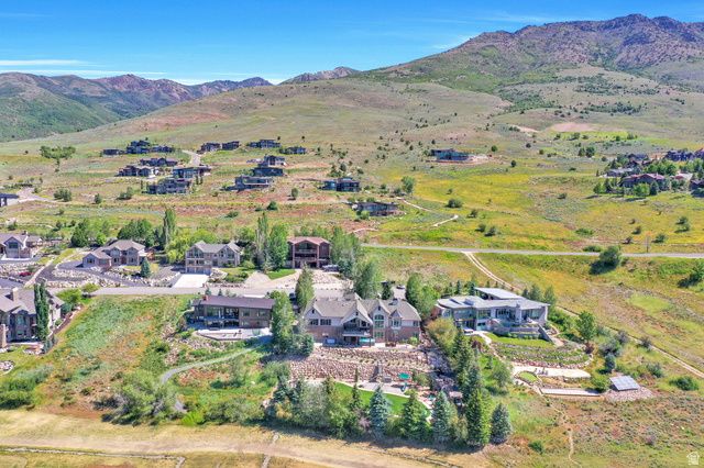 5393 E 3850 N, Eden, UT 84310
