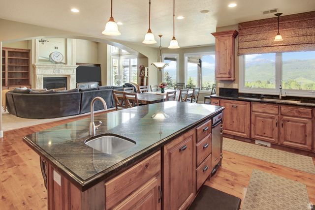 5393 E 3850 N, Eden, UT 84310