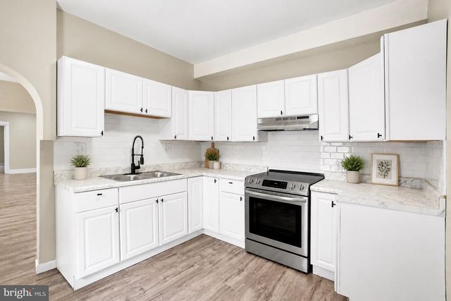 551 N 11TH ST, Reading, PA 19604