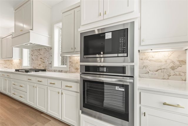 15668 Gladeside Avenue, Frisco, TX 75033