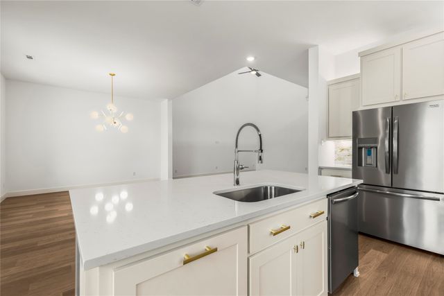 15668 Gladeside Avenue, Frisco, TX 75033