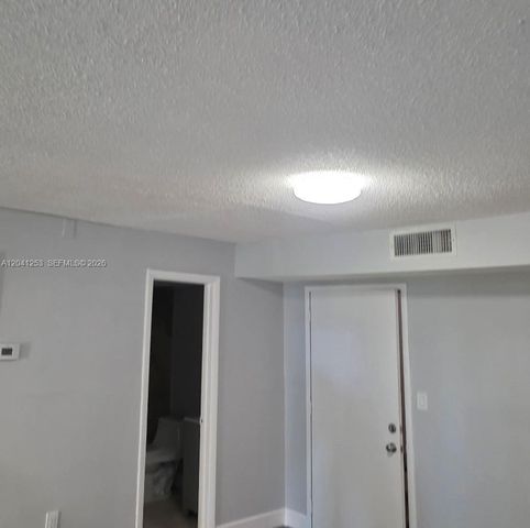 4721 NW 7th St 107-12, Miami, FL 33126