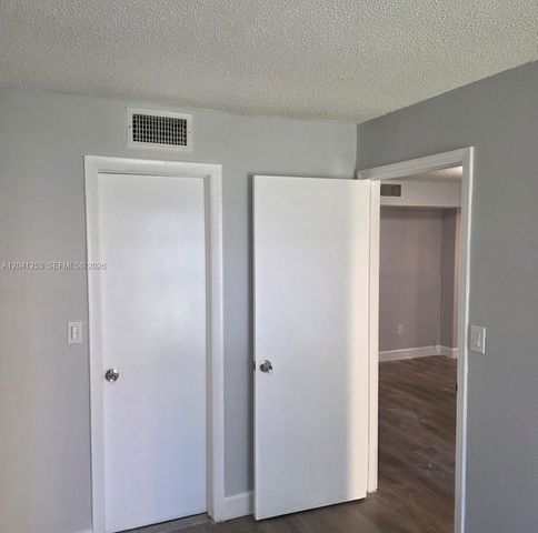 4721 NW 7th St 107-12, Miami, FL 33126