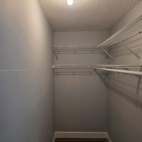 4721 NW 7th St 107-12, Miami, FL 33126