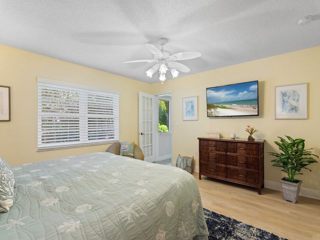 800 Coquina Lane 205, Vero Beach, FL 32963