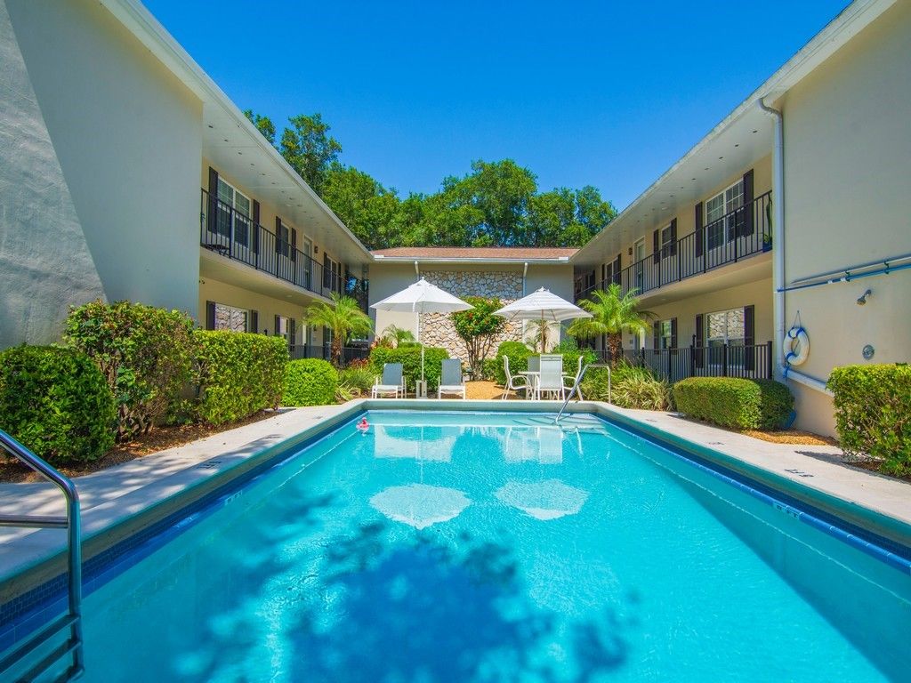 800 Coquina Lane 205, Vero Beach, FL 32963