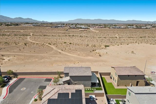 9054 Tangerine Tree Court, Las Vegas, NV 89113