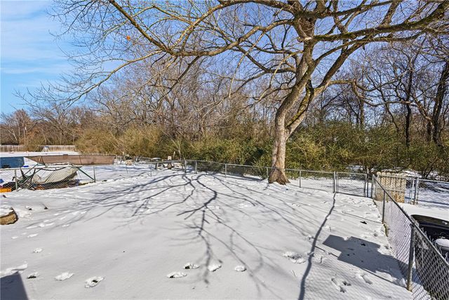 164 Fields Street, Russellville, AR 72802