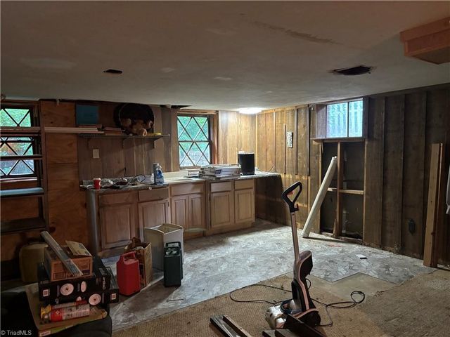6307 Arden Circle, Clemmons, NC 27012