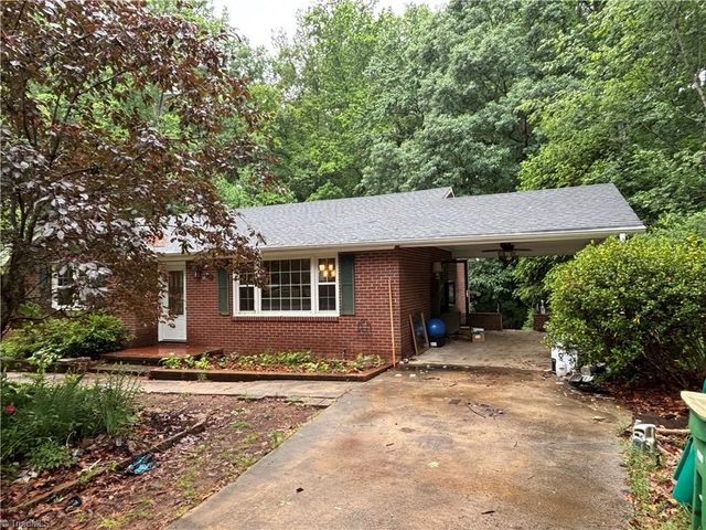 6307 Arden Circle, Clemmons, NC 27012