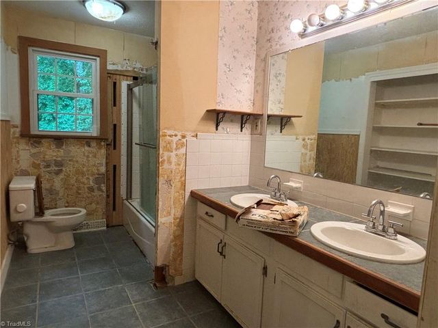 6307 Arden Circle, Clemmons, NC 27012