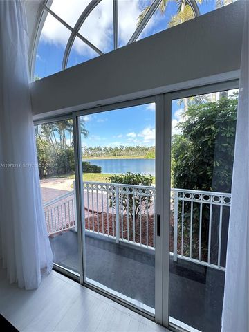 10965 NW 59th St, Doral, FL 33178