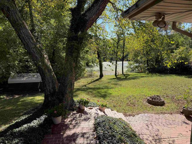 521 Senate Avenue, Evansville, IN 47711