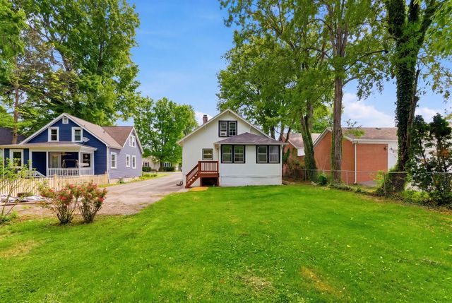 225 Waveland Avenue, Danville, KY 40422