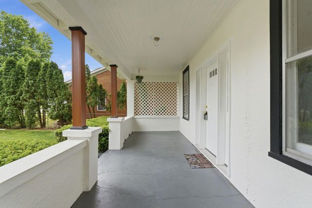 225 Waveland Avenue, Danville, KY 40422