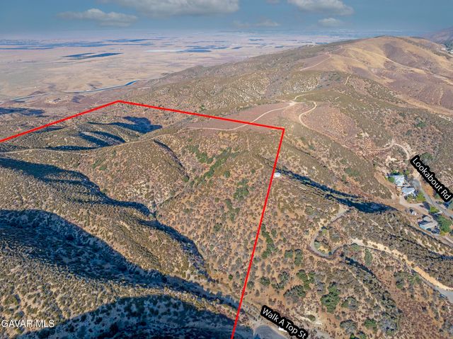 Lake Elizabeth Road, Leona Valley, CA 93551