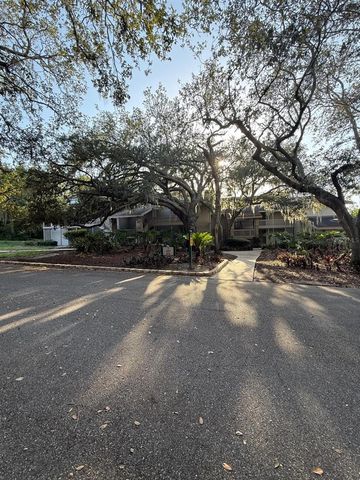 821 PINEWOOD COURT 3111, Haines City, FL 33844