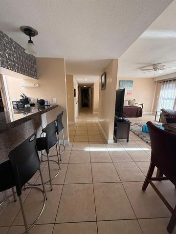 821 PINEWOOD COURT 3111, Haines City, FL 33844