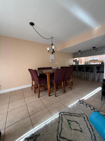 821 PINEWOOD COURT 3111, Haines City, FL 33844