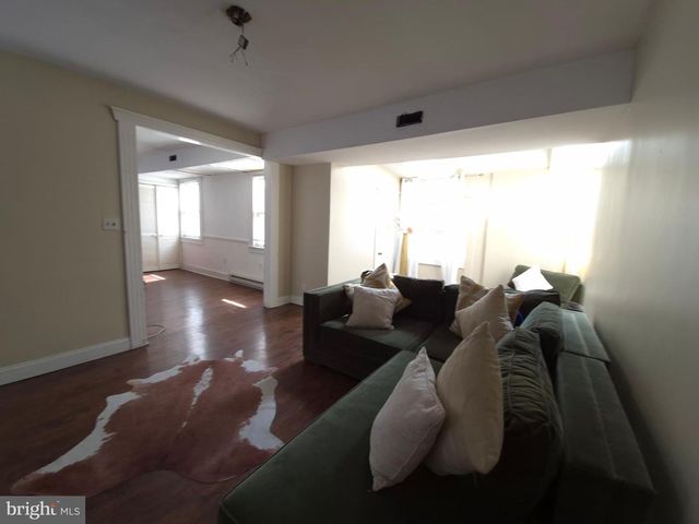 916 SPRUCE ST, Collingdale, PA 19023