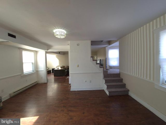 916 SPRUCE ST, Collingdale, PA 19023